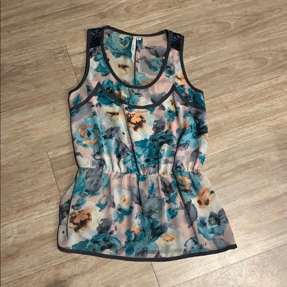 Bellatrix Tank - Picture 4 of 8